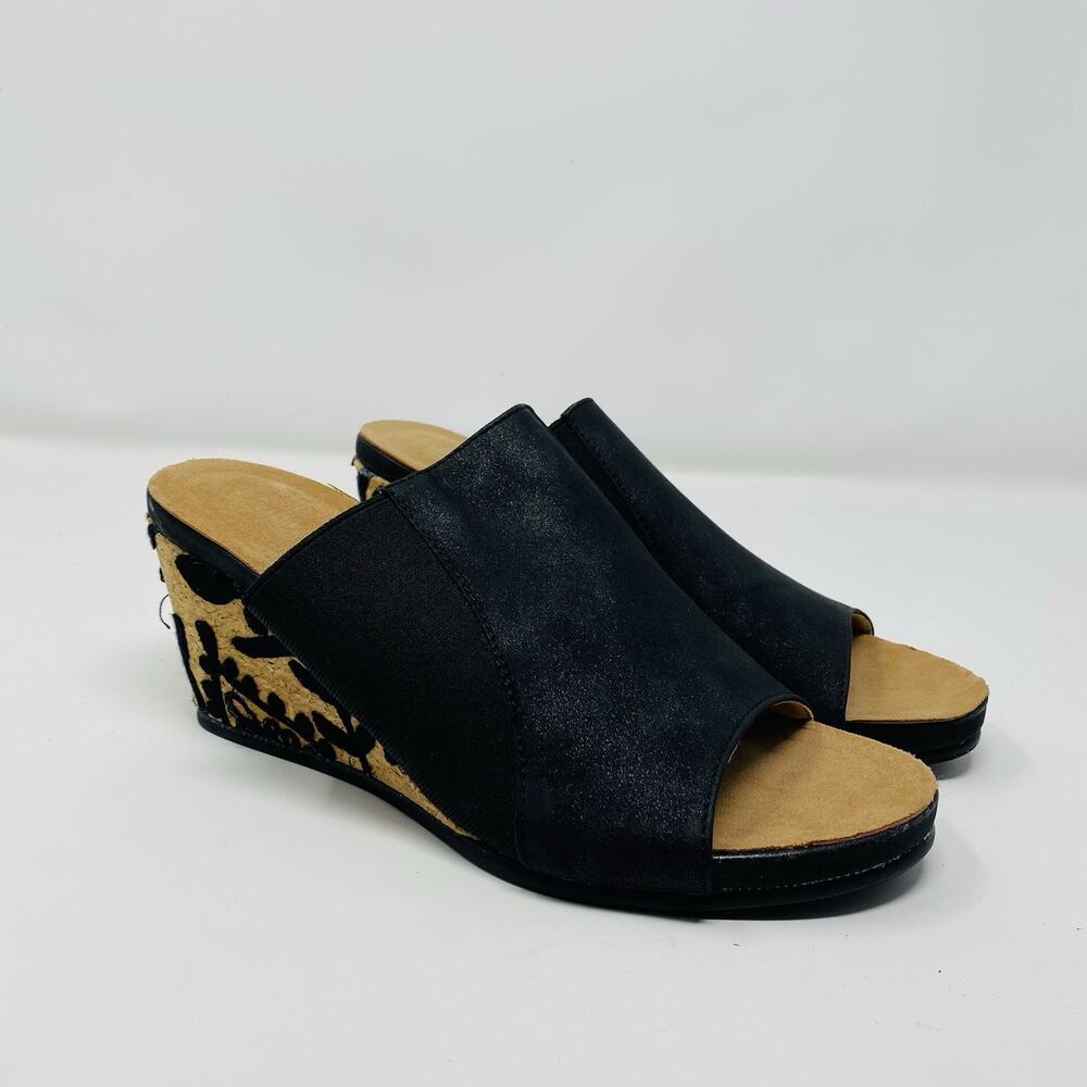 Mootsies Tootsies Wedge Sandals 9.5 Black Floral Embroidered Taber Open Toe